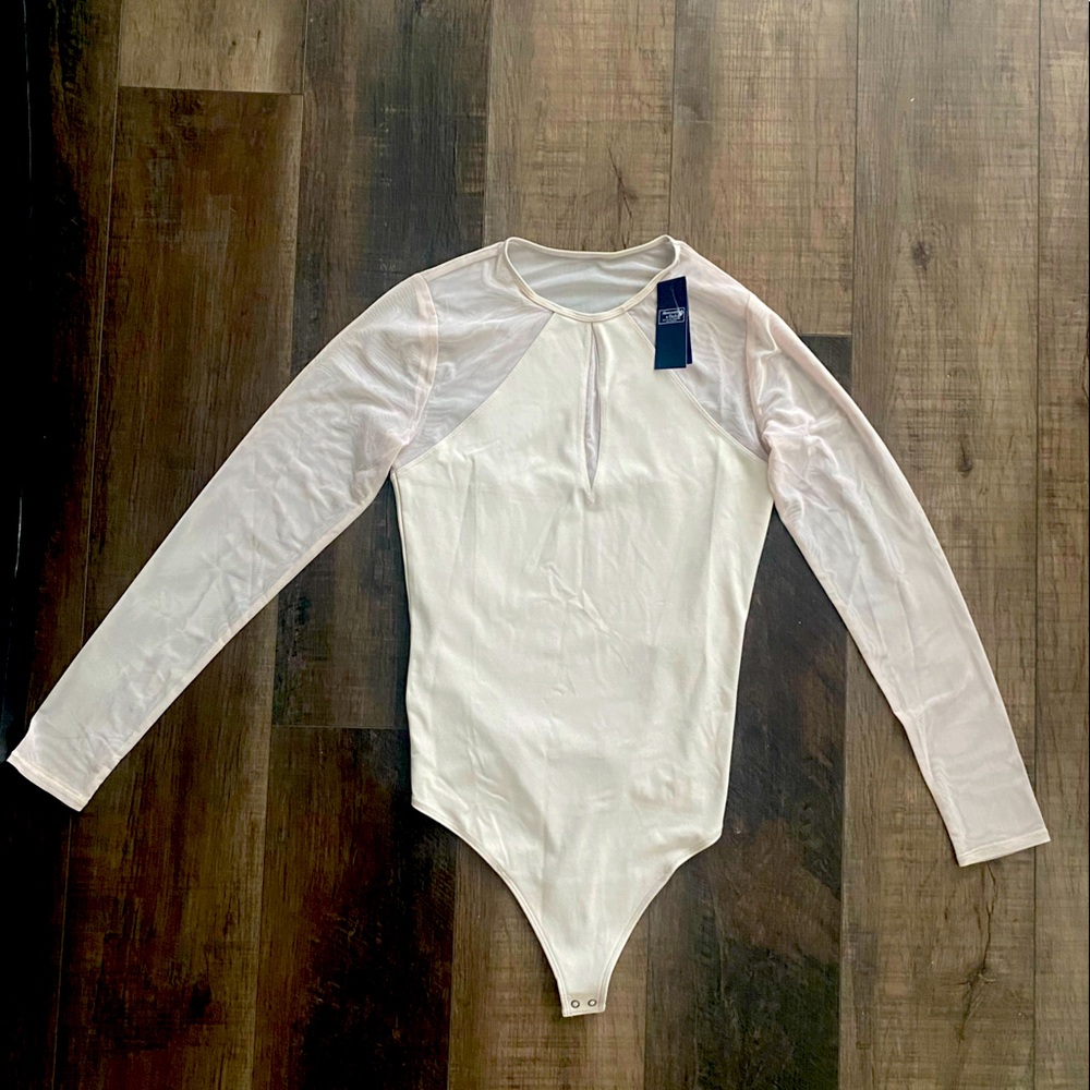 Abercrombie long sleeve cream bodysuit
